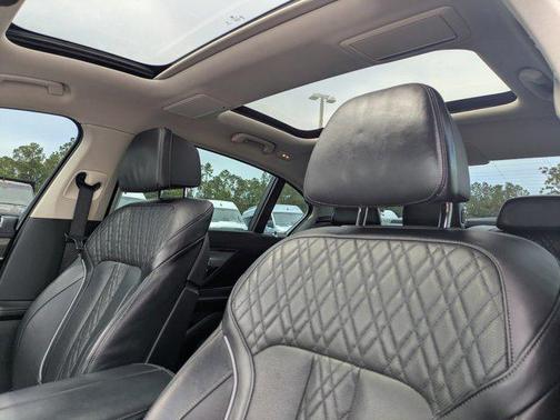 2022 BMW 740 i xDrive