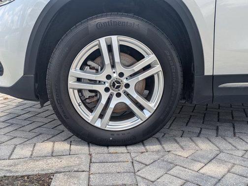 2021 Mercedes-Benz GLA 250 Base 4MATIC