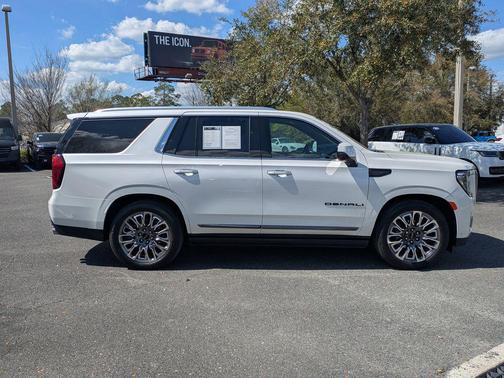 2024 GMC Yukon Denali Ultimate