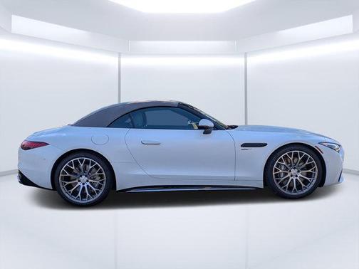 2026 Mercedes-Benz AMG SL 43 Base