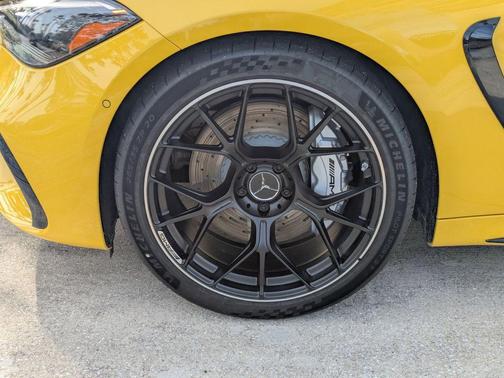 2026 Mercedes-Benz AMG CLE 53 4MATIC+