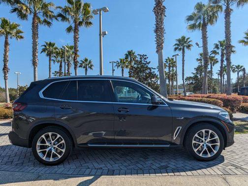 2022 BMW X5 PHEV xDrive45e
