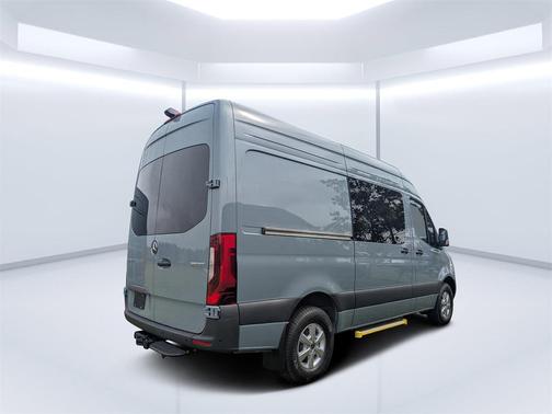 2026 Mercedes-Benz Sprinter 2500 Standard Roof