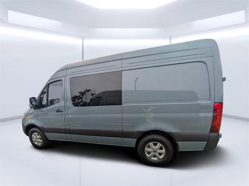 2026 Mercedes-Benz Sprinter 2500 Standard Roof