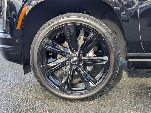 2025 Cadillac Escalade Sport Platinum