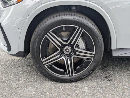 2026 Mercedes-Benz GLC 300 Base