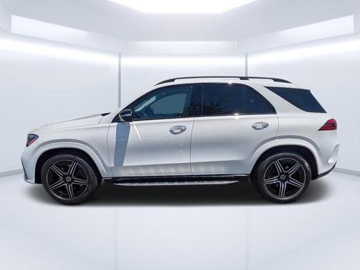 Polar White 2026 Mercedes-Benz GLE 450 4MATIC