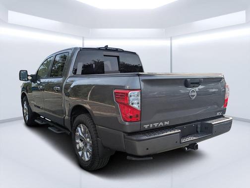 Gun Metallic 2023 Nissan Titan SV