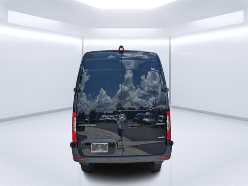 2025 Mercedes-Benz Sprinter 2500 Standard Roof