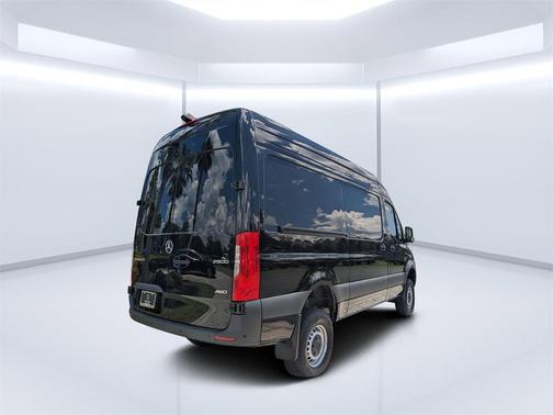 2025 Mercedes-Benz Sprinter 2500 Standard Roof