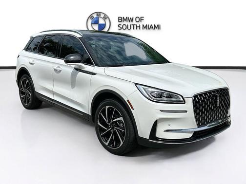 Pristine White Metallic Tri-Coat 2024 Lincoln Corsair Reserve