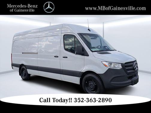 Arctic+White 2025 Mercedes-Benz Sprinter 2500 High Roof