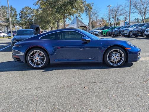 2024 Porsche 911 Carrera 4