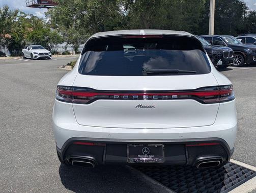 White 2024 Porsche Macan Macan