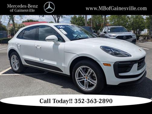 White 2024 Porsche Macan Macan