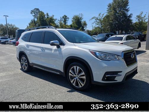 Crystal White Pearl 2022 Subaru Ascent Touring 7-Passenger