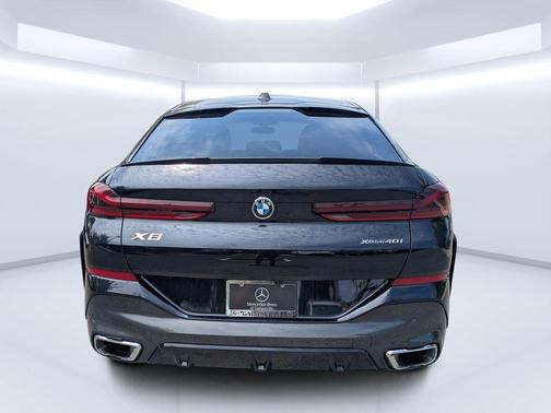 Carbon Black Metallic 2026 BMW X6 xDrive40i