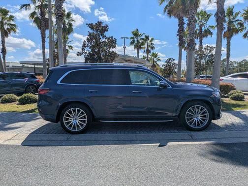 2026 Mercedes-Benz GLS 450 4MATIC