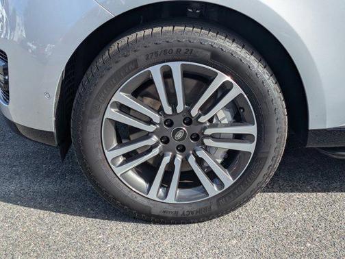 2023 Land Rover Range Rover P530 SE