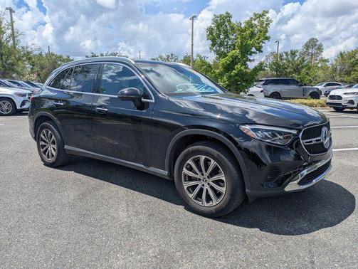Black 2023 Mercedes-Benz GLC 300 Base
