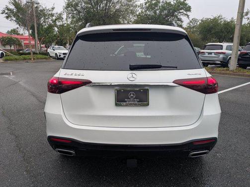 Manufaktur Moon 2026 Mercedes-Benz GLE 350 4MATIC