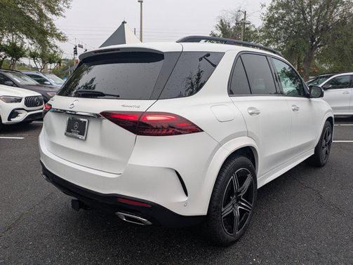Manufaktur Moon 2026 Mercedes-Benz GLE 350 4MATIC