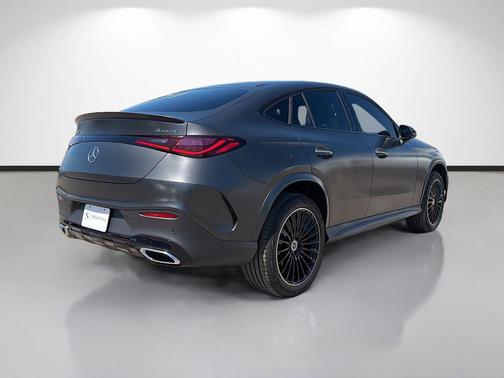 2025 Mercedes-Benz GLC 300 4MATIC Coupe