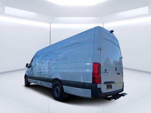 2026 Mercedes-Benz Sprinter 2500 High Roof