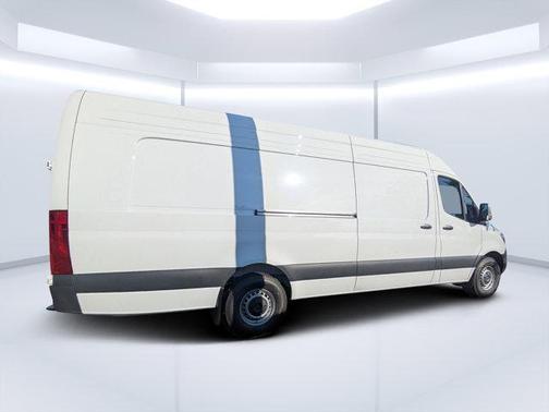 2026 Mercedes-Benz Sprinter 2500 High Roof