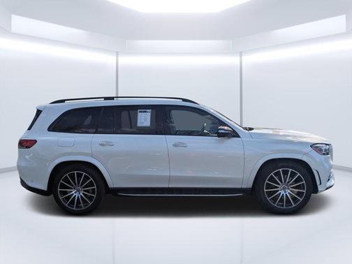 2022 Mercedes-Benz GLS 450 4MATIC