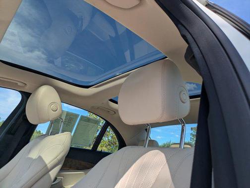 2022 Mercedes-Benz E-Class E 350