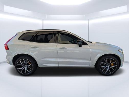 Crystal White Metallic 2024 Volvo XC60 Recharge Plug-In Hybrid T8 Polestar