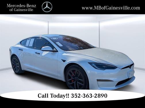 2025 Tesla Model S Plaid