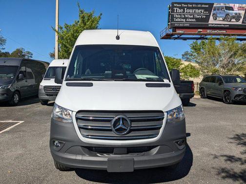 2025 Mercedes-Benz Sprinter 2500 Standard Roof