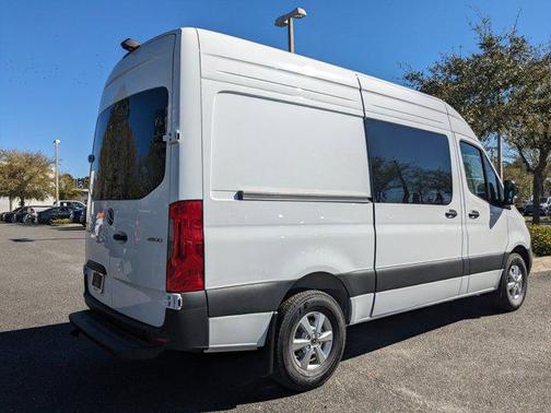 2025 Mercedes-Benz Sprinter 2500 Standard Roof