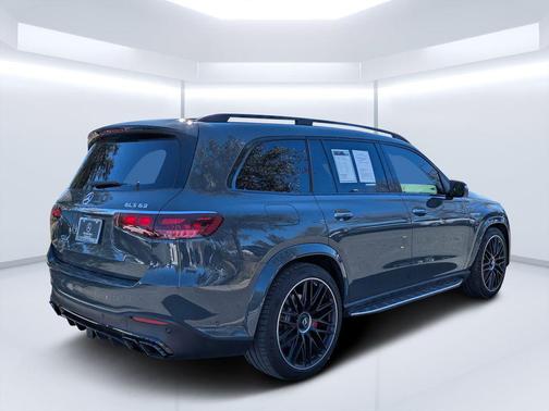 2025 Mercedes-Benz AMG GLS 63 Base