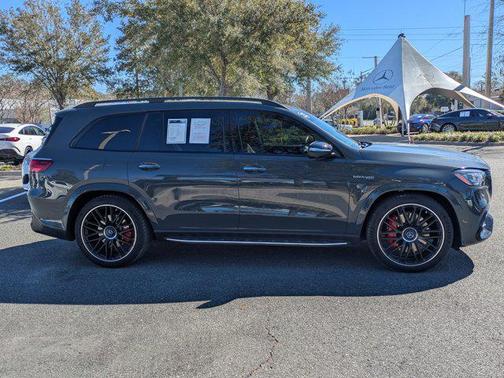 2025 Mercedes-Benz AMG GLS 63 Base