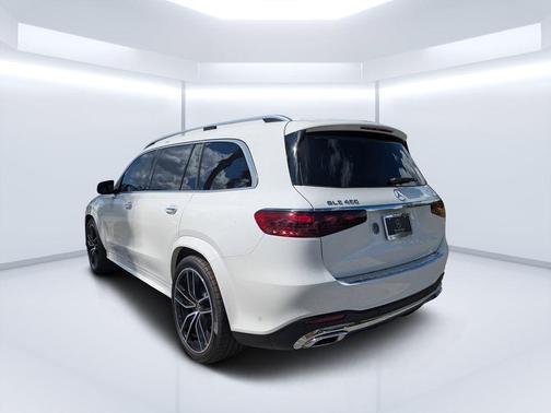 2026 Mercedes-Benz GLS 450 4MATIC