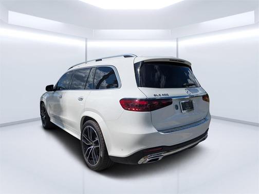 2026 Mercedes-Benz GLS 450 4MATIC