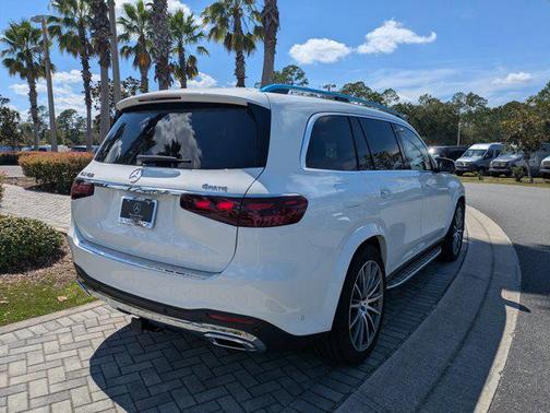 2026 Mercedes-Benz GLS 450 4MATIC