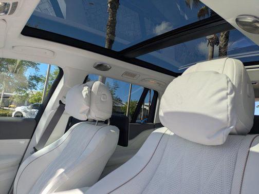 2026 Mercedes-Benz Maybach GLS 600 4MATIC