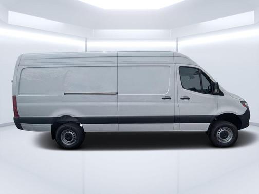 2026 Mercedes-Benz Sprinter 2500 High Roof