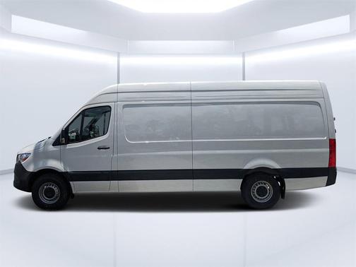 2025 Mercedes-Benz Sprinter 2500 High Roof