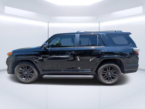 Midnight Black Metallic 2019 Toyota 4Runner SR5 Premium