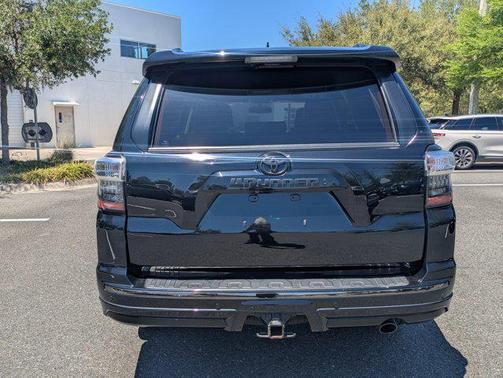 Midnight Black Metallic 2019 Toyota 4Runner SR5 Premium