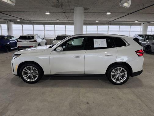 White Metallic 2025 BMW X3 30 xDrive