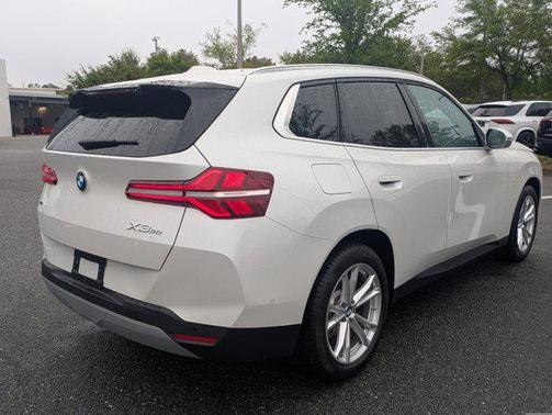 White Metallic 2025 BMW X3 30 xDrive