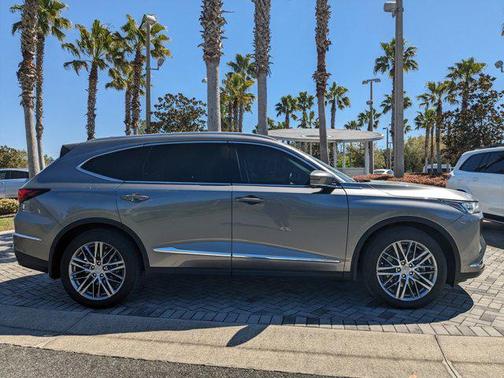 2022 Acura MDX Advance Package