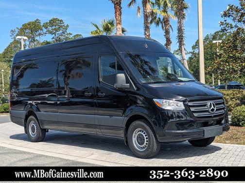 2025 Mercedes-Benz Sprinter 2500 High Roof