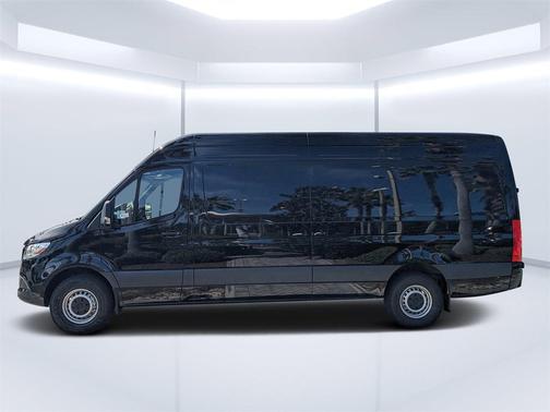 2025 Mercedes-Benz Sprinter 2500 High Roof